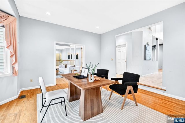 12 Robyn Court, Emerson, NJ 07630