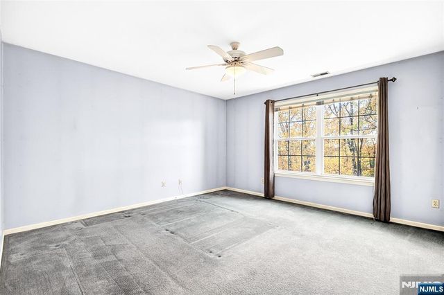 12 Robyn Court, Emerson, NJ 07630