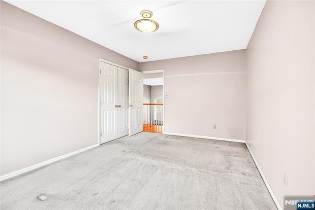 12 Robyn Court, Emerson, NJ 07630