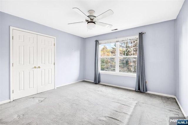 12 Robyn Court, Emerson, NJ 07630