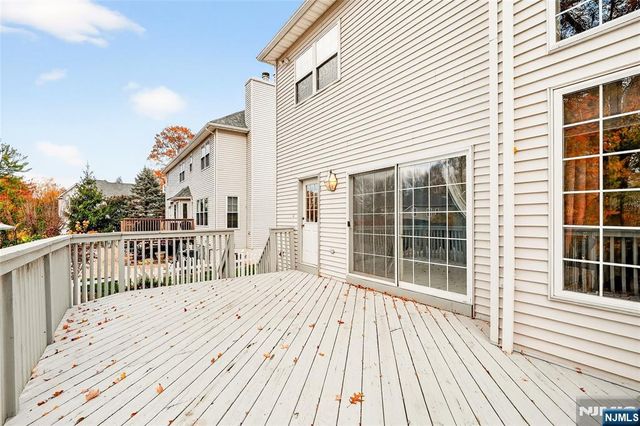 12 Robyn Court, Emerson, NJ 07630