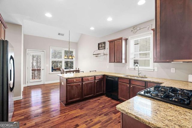 4085 Fort Sumter Landing NW, Acworth, GA 30101