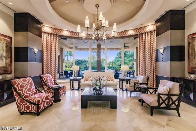 1065 Borghese LN 1003, Naples, FL 34114