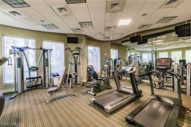 1065 Borghese LN 1003, Naples, FL 34114