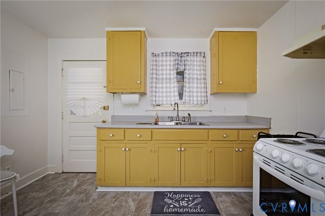 2300 Jackson St, Hopewell, VA 23860