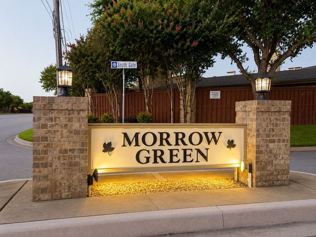 88 Morrow Drive, Bedford, TX 76021