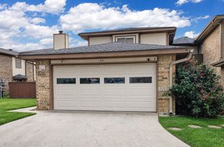 88 Morrow Drive, Bedford, TX 76021