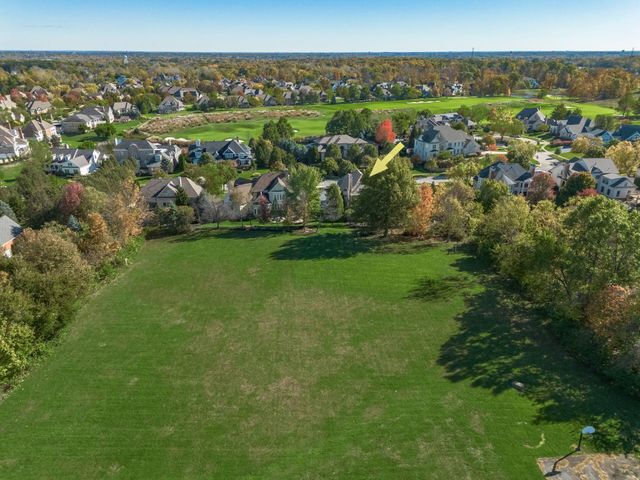 9083 Tartan Fields Drive, Dublin, OH 43017