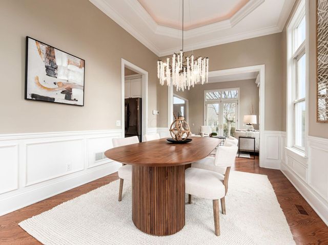 9083 Tartan Fields Drive, Dublin, OH 43017