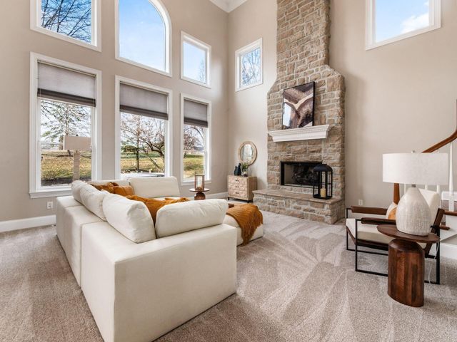 9083 Tartan Fields Drive, Dublin, OH 43017