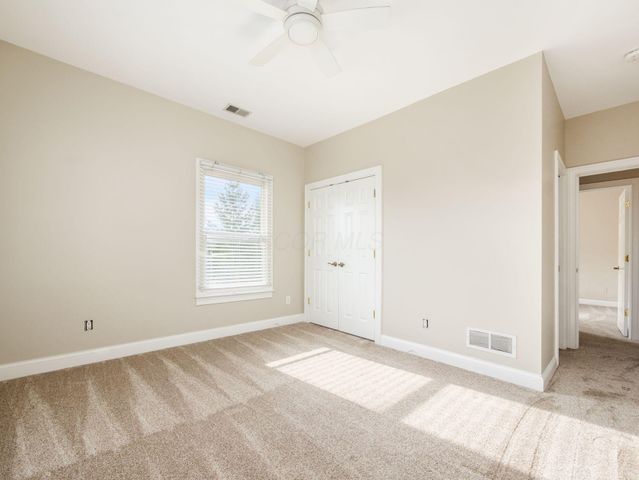 9083 Tartan Fields Drive, Dublin, OH 43017