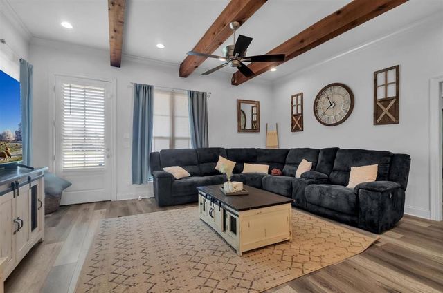 5754 Highland Hills Boulevard, Lake Charles, LA 70647