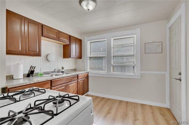 108 Roosevelt Avenue, Buffalo, NY 14215