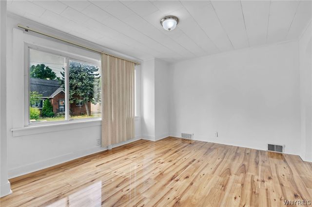108 Roosevelt Avenue, Buffalo, NY 14215