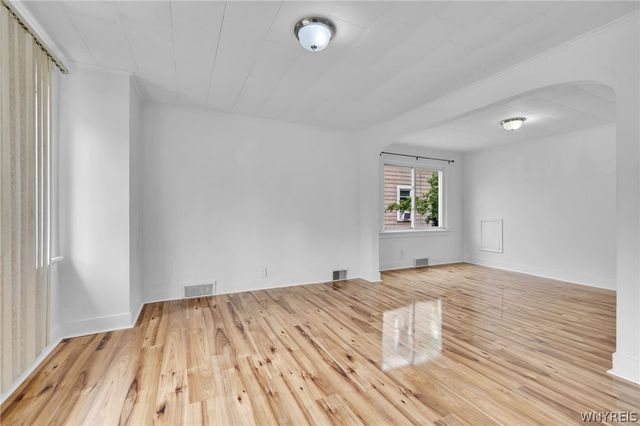 108 Roosevelt Avenue, Buffalo, NY 14215