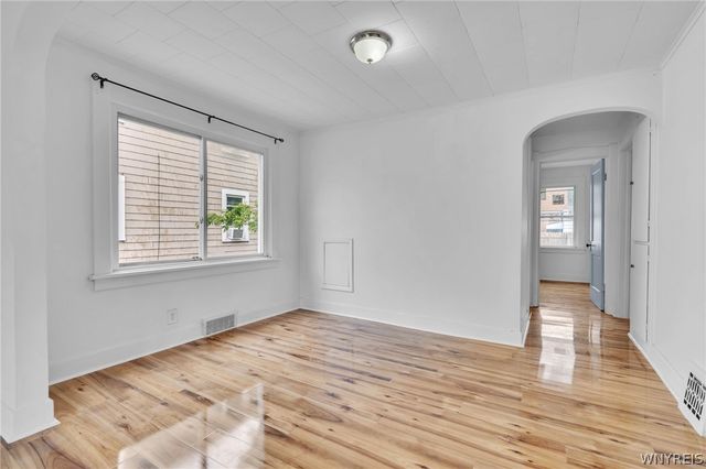 108 Roosevelt Avenue, Buffalo, NY 14215