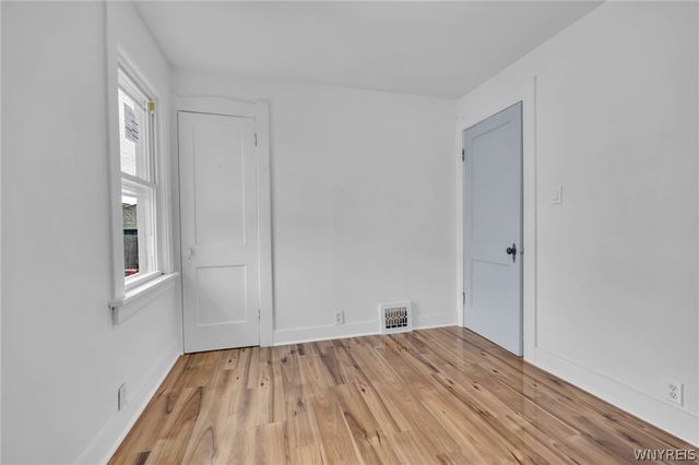 108 Roosevelt Avenue, Buffalo, NY 14215