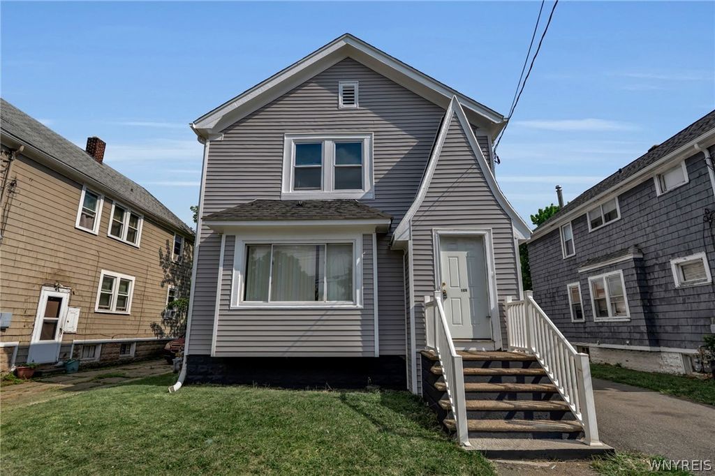 108 Roosevelt Avenue, Buffalo, NY 14215