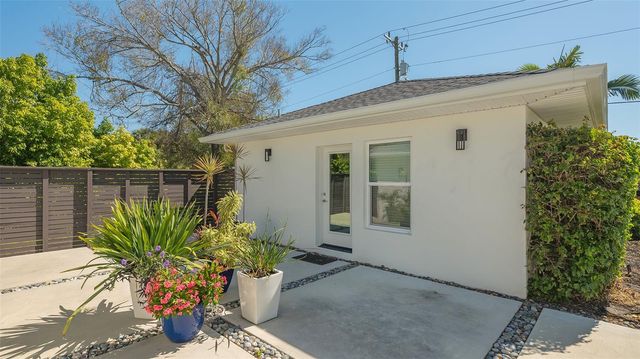 1717 FIELD ROAD, Sarasota, FL 34231