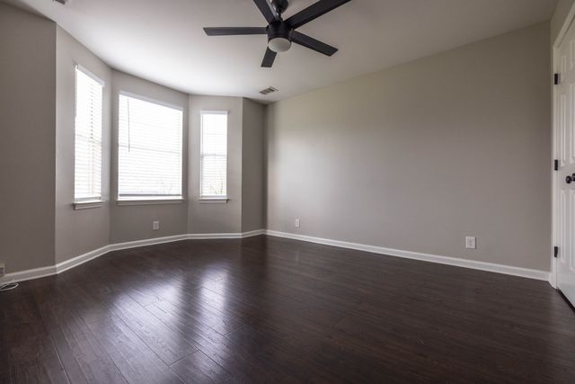 2225 Cruzen St, Nashville, TN 37211