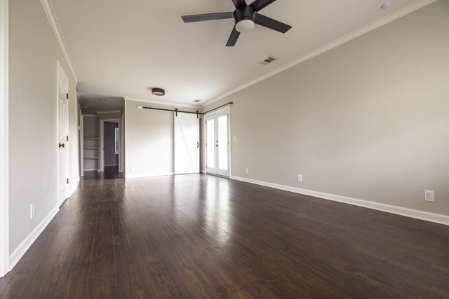 2225 Cruzen St, Nashville, TN 37211