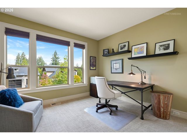 1214 Sw OPHELIA St, Portland, OR 97219