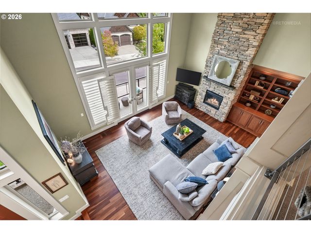 1214 Sw OPHELIA St, Portland, OR 97219