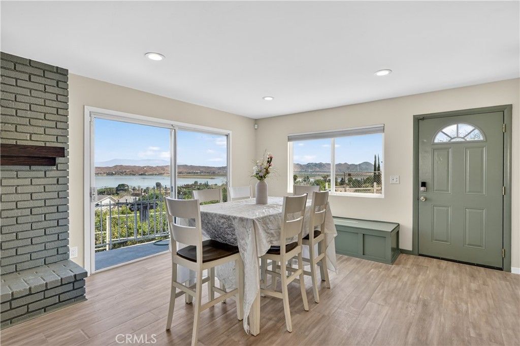 Image 3 of property listing at 33330 Zellar Street, Lake Elsinore, CA 92530