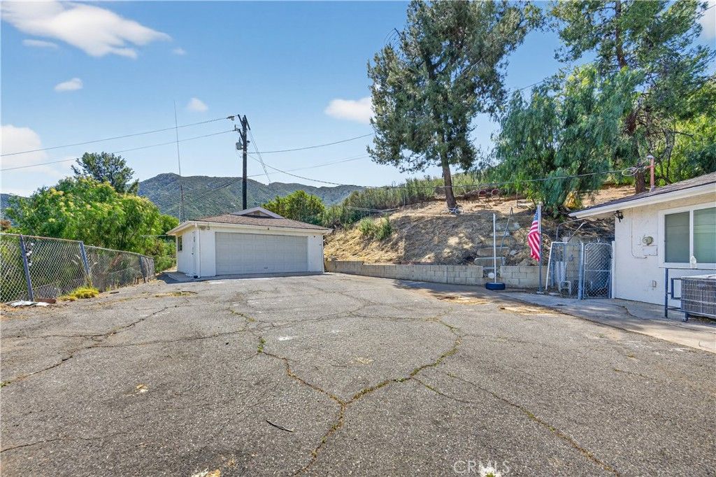 Image 30 of property listing at 33330 Zellar Street, Lake Elsinore, CA 92530