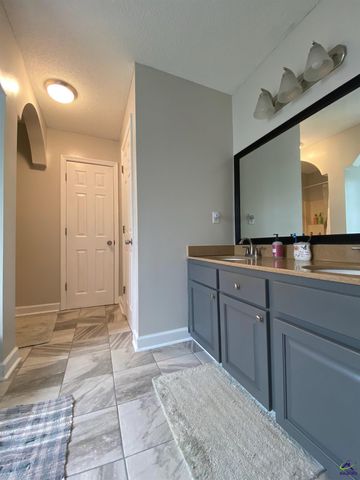 103 Fawn Court, Byron, GA 31008