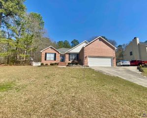 103 Fawn Court, Byron, GA 31008