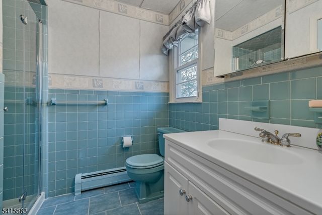 11 Wood Dr, Parsippany-troy Hills Twp., NJ 07950