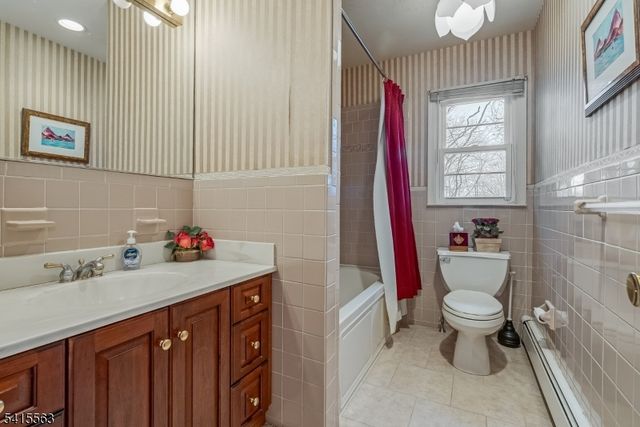 11 Wood Dr, Parsippany-troy Hills Twp., NJ 07950