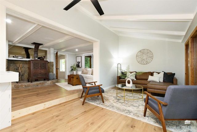 4622 Freeman Road, Manhattan, KS 66503