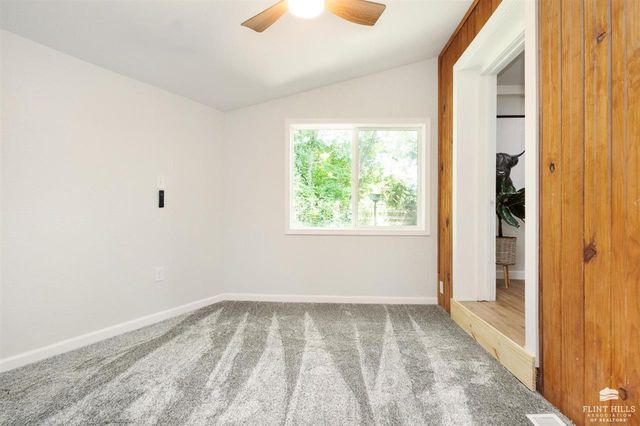 4622 Freeman Road, Manhattan, KS 66503