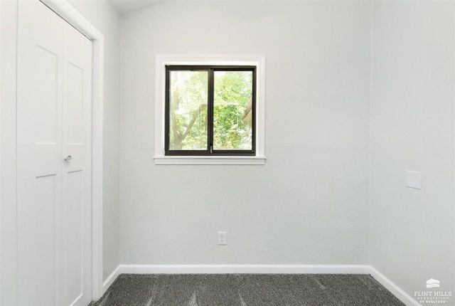 4622 Freeman Road, Manhattan, KS 66503