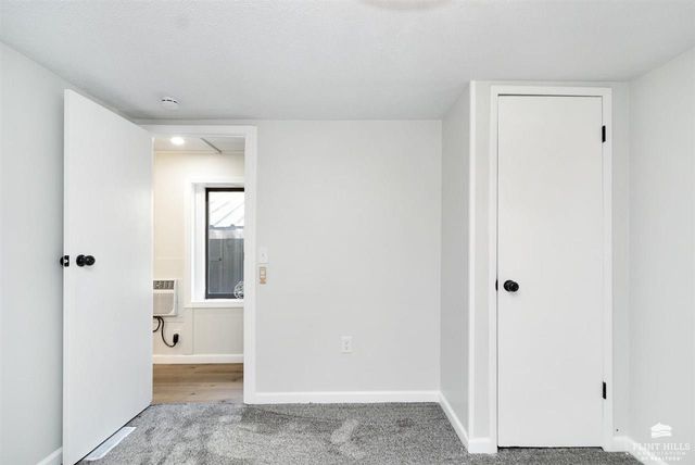 4622 Freeman Road, Manhattan, KS 66503