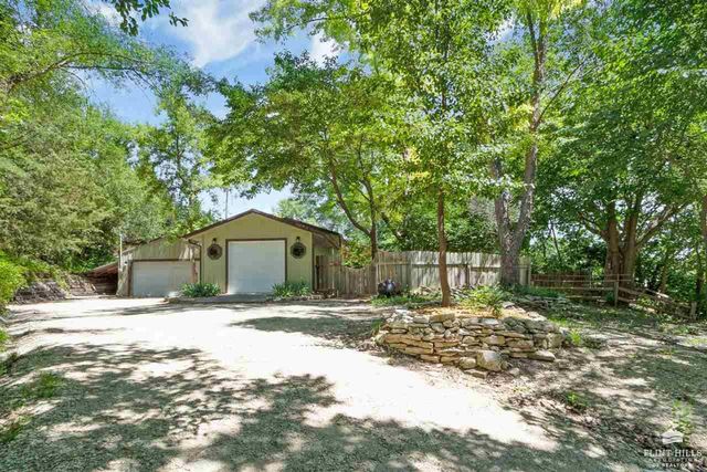 4622 Freeman Road, Manhattan, KS 66503