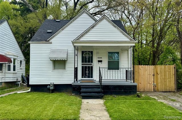 12244 Woodmont Avenue, Detroit, MI 48227