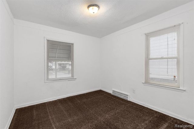 12244 Woodmont Avenue, Detroit, MI 48227