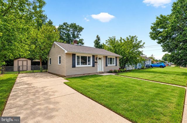 934 MOUNT RD, Burlington, NJ 08016