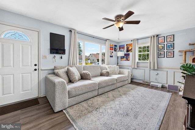 934 MOUNT RD, Burlington, NJ 08016