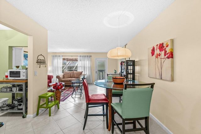 68 Suffolk B 68, Boca Raton, FL 33434