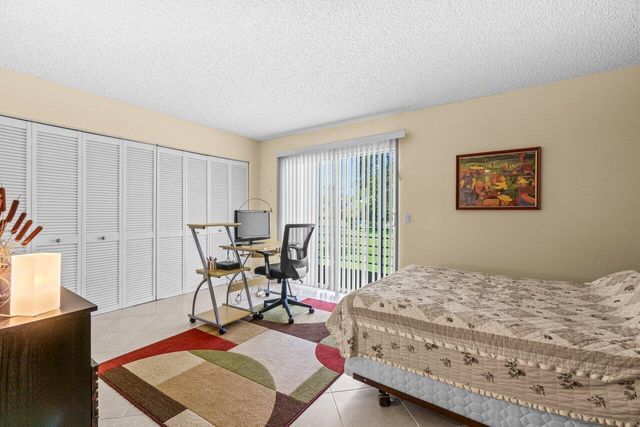 68 Suffolk B 68, Boca Raton, FL 33434