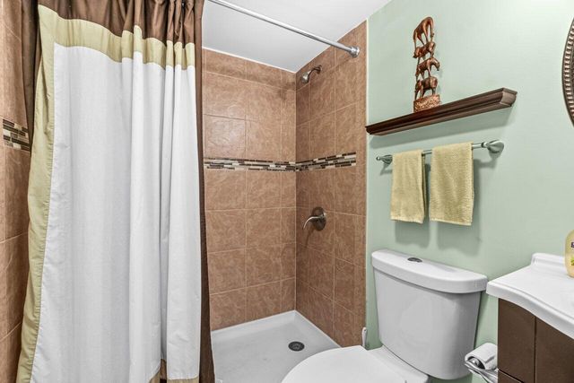 68 Suffolk B 68, Boca Raton, FL 33434