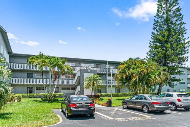 68 Suffolk B 68, Boca Raton, FL 33434