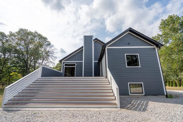 4540 S 300 E, Knox, IN 46534