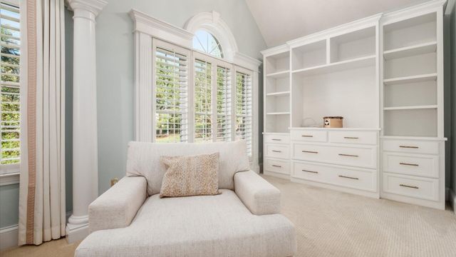 3425 Regans Way, Zanesville, OH 43701