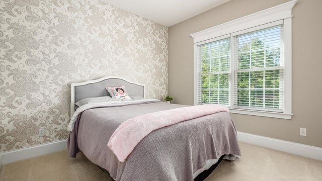 3425 Regans Way, Zanesville, OH 43701