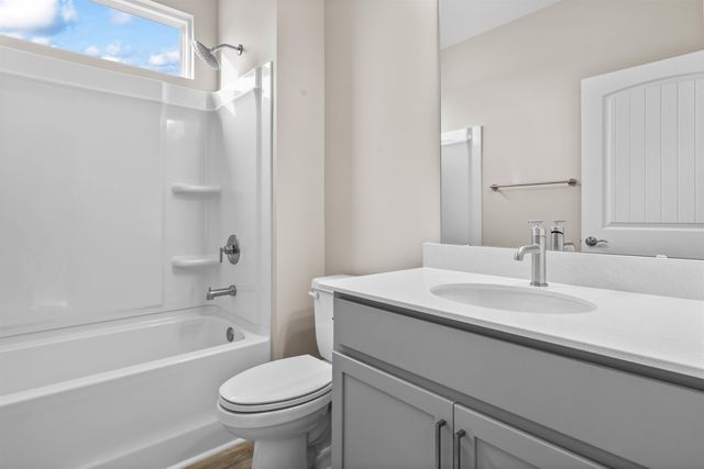 512 Banna Arch Loop, Myrtle Beach, SC 29579